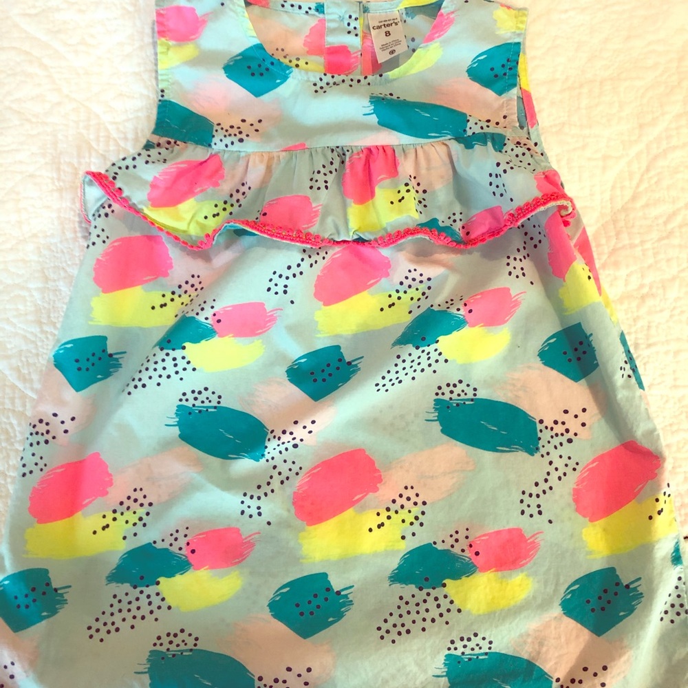 Carters girls sleeveless top.